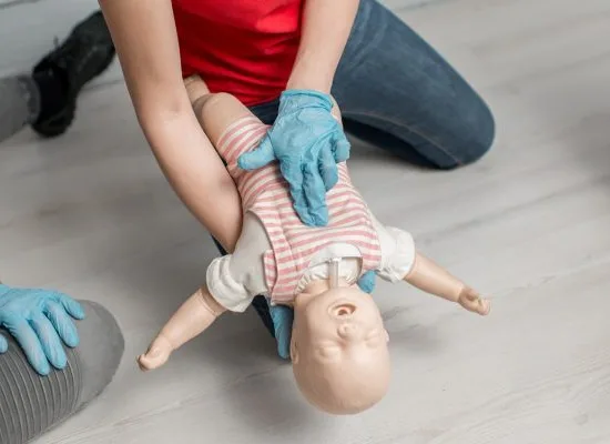 Noções de Primeiros Socorros Infantil